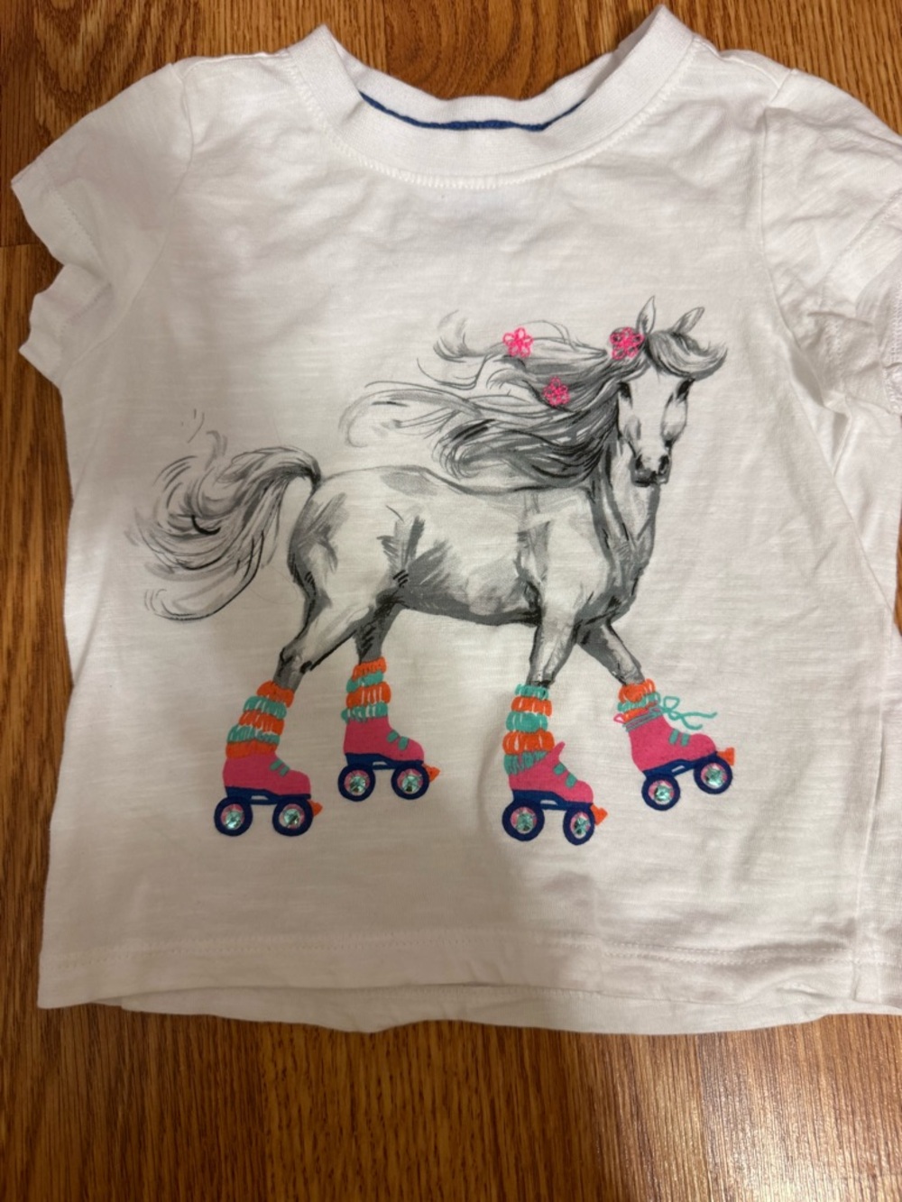 Hatley White Tee with Pink & Teal Roller Skate Horse